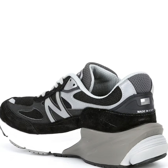 New Balance 990 V6 - Picture 6 of 7